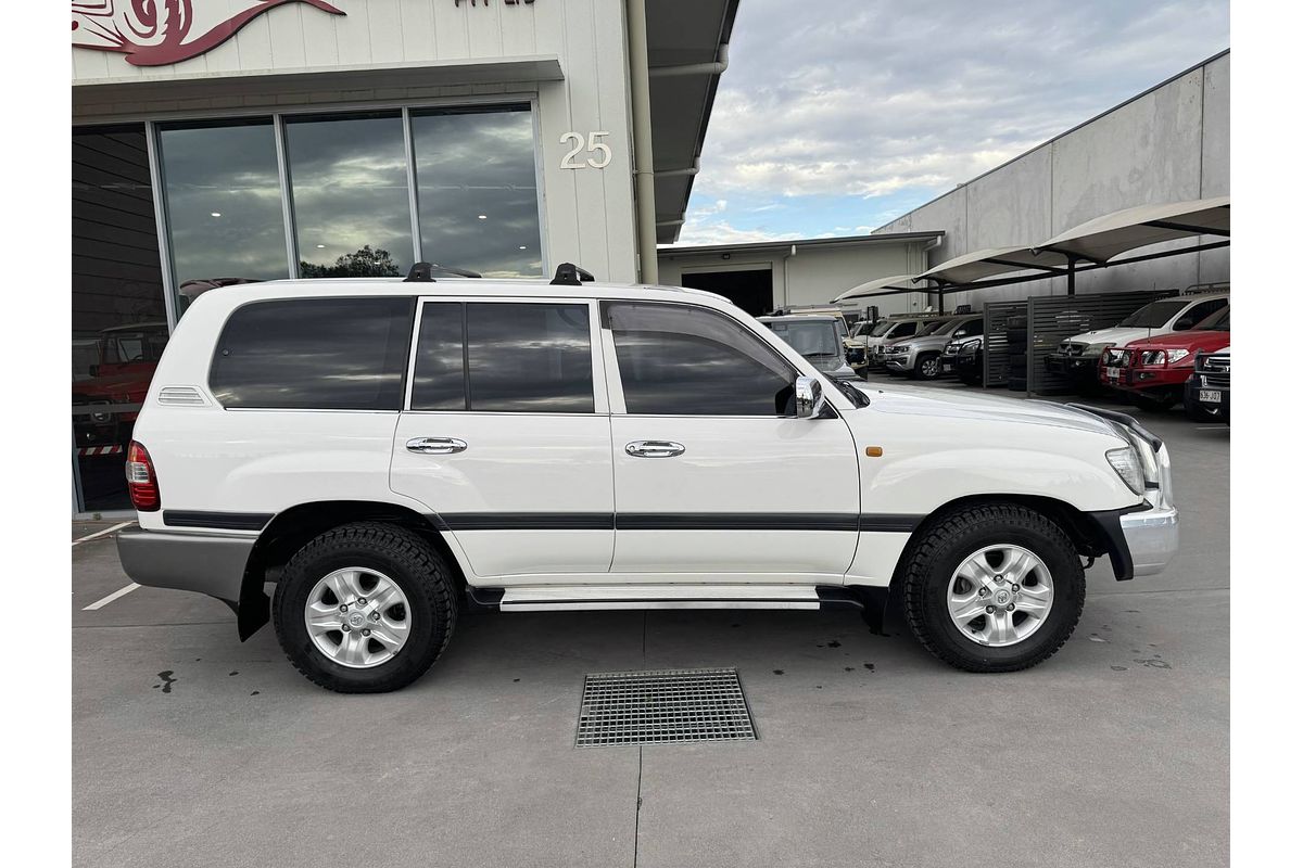 2006 Toyota Landcruiser GXL HDJ100R