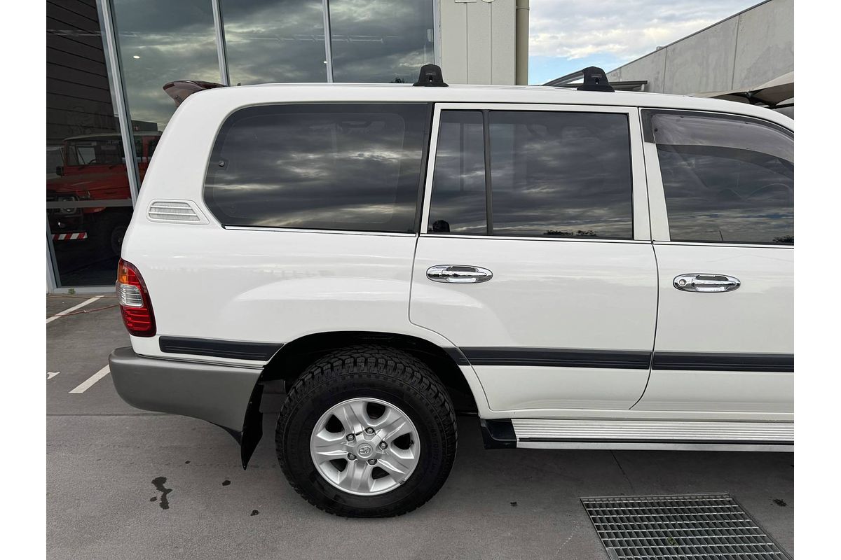 2006 Toyota Landcruiser GXL HDJ100R