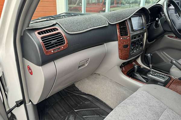2006 Toyota Landcruiser GXL HDJ100R