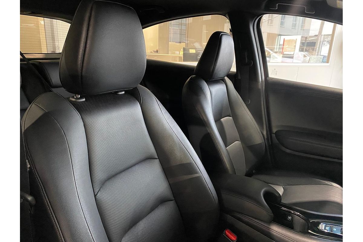 2019 Honda HR-V RS