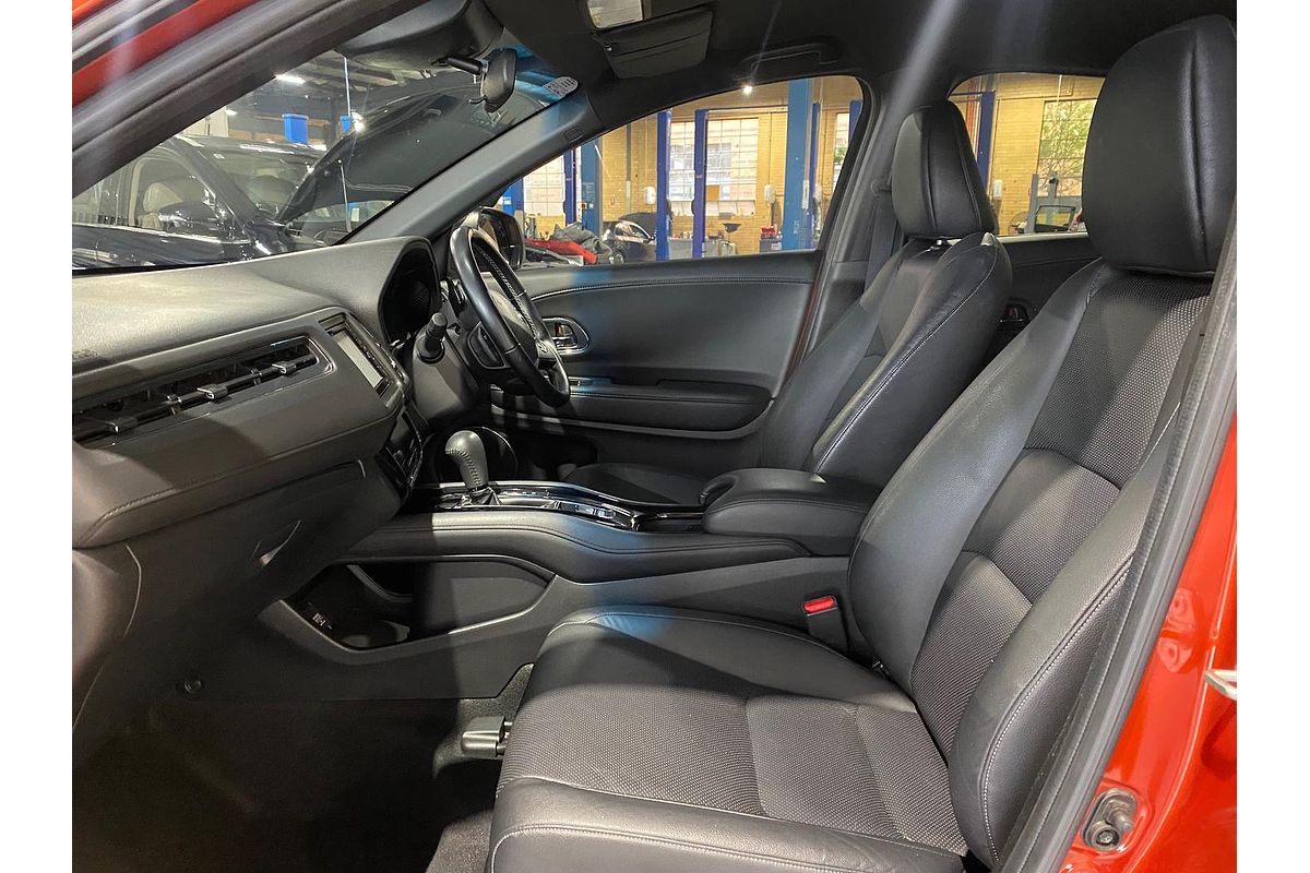 2019 Honda HR-V RS