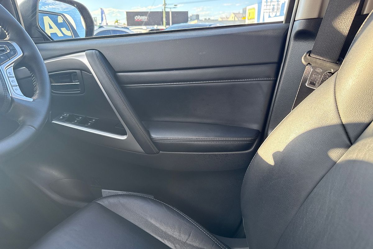 2024 Mitsubishi Pajero Sport GLS QF