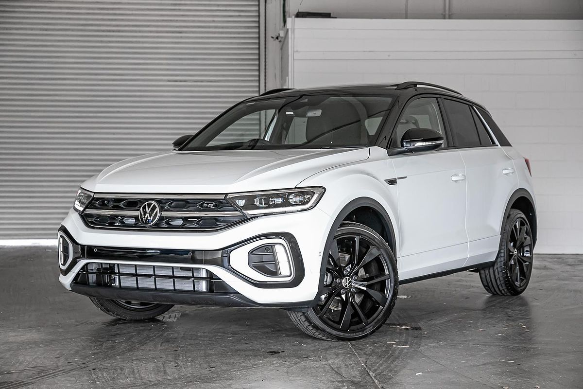 2025 Volkswagen T-Roc 140TSI R-Line D11