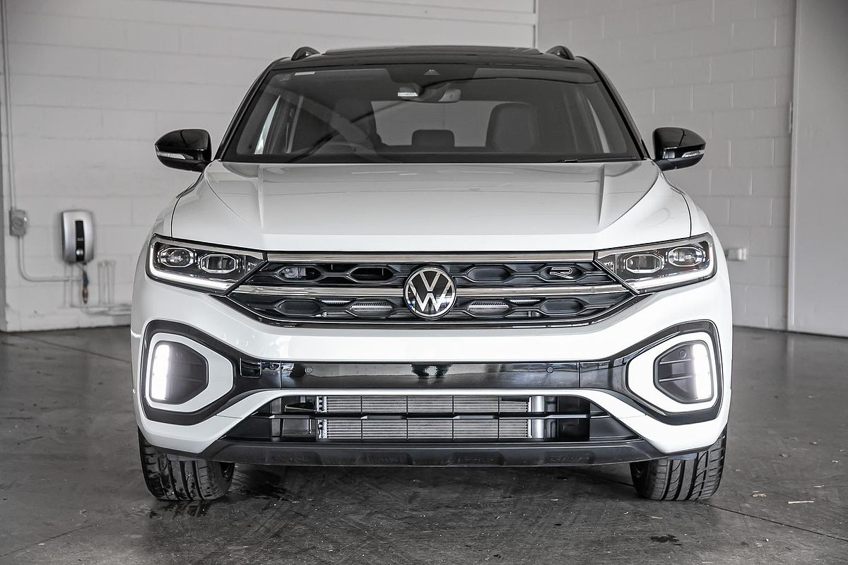 2025 Volkswagen T-Roc 140TSI R-Line D11