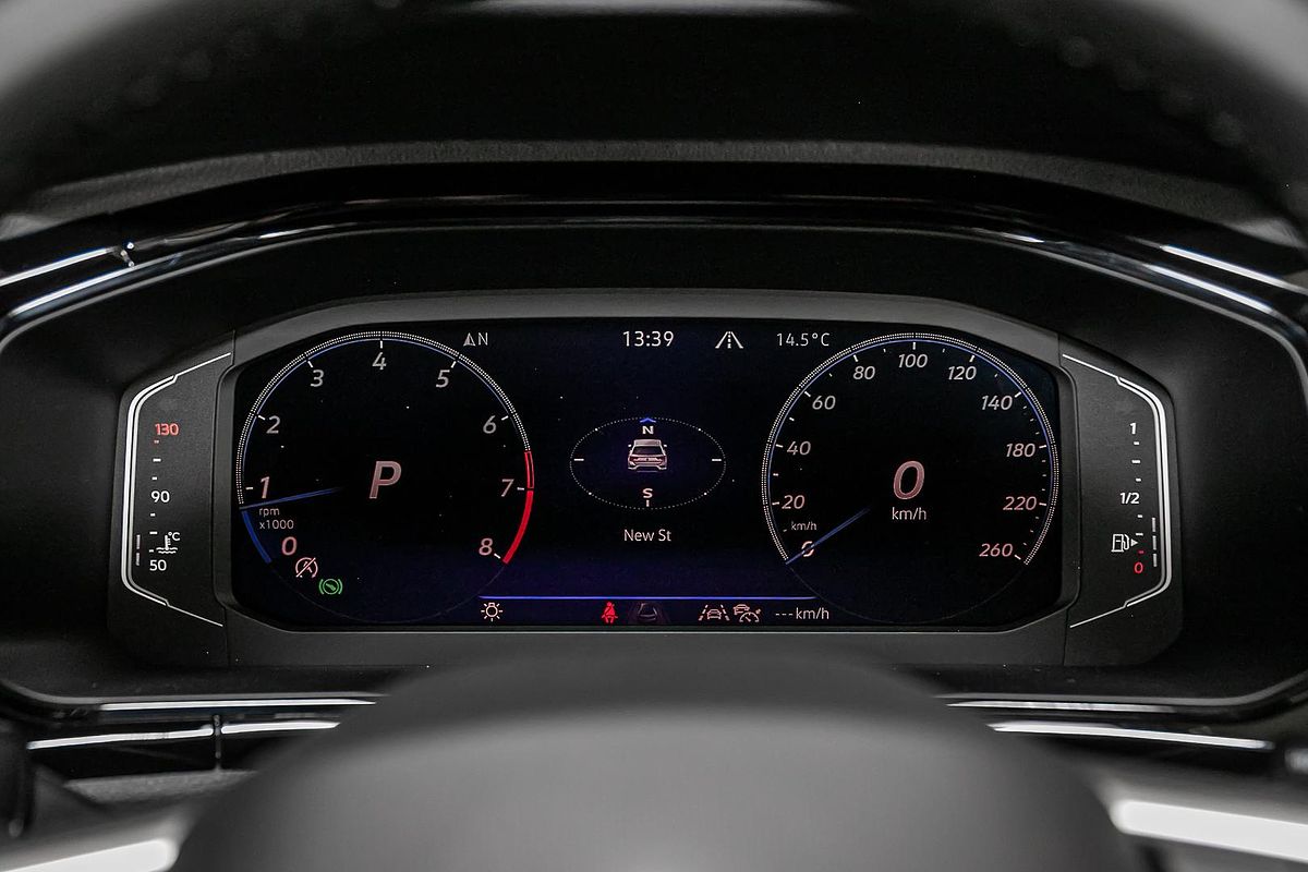 2025 Volkswagen T-Roc 140TSI R-Line D11