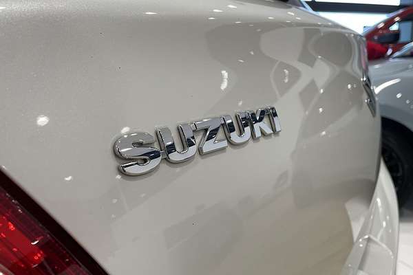 2023 Suzuki Swift GL AZ Series II