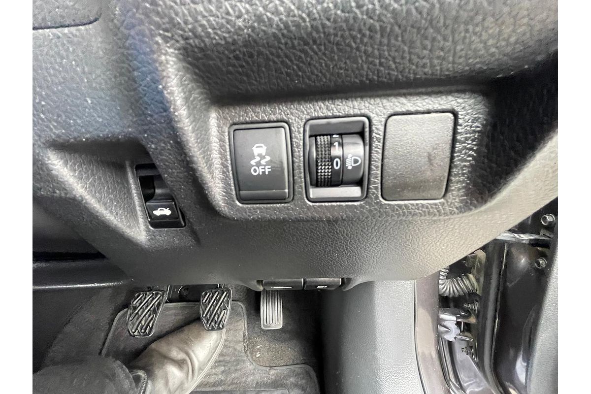 2015 Nissan Pulsar ST B17 Series 2