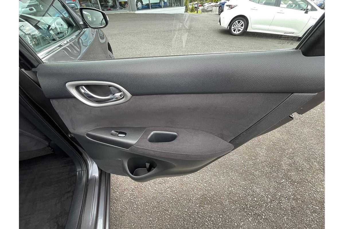 2015 Nissan Pulsar ST B17 Series 2