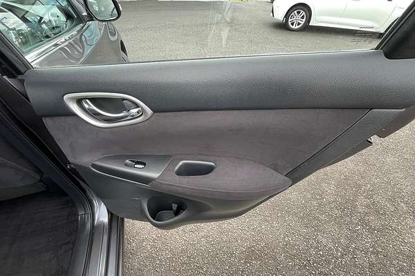 2015 Nissan Pulsar ST B17 Series 2