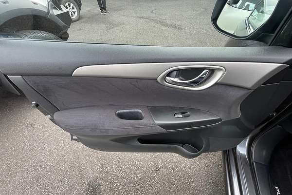 2015 Nissan Pulsar ST B17 Series 2