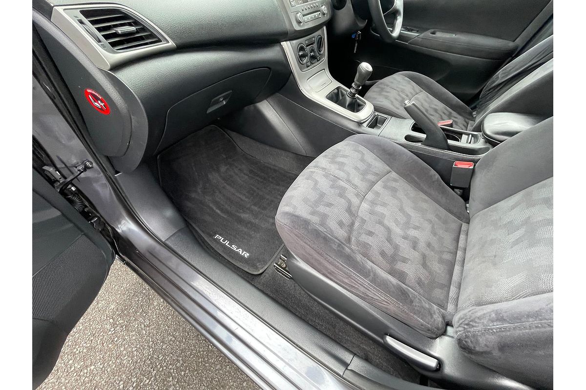 2015 Nissan Pulsar ST B17 Series 2