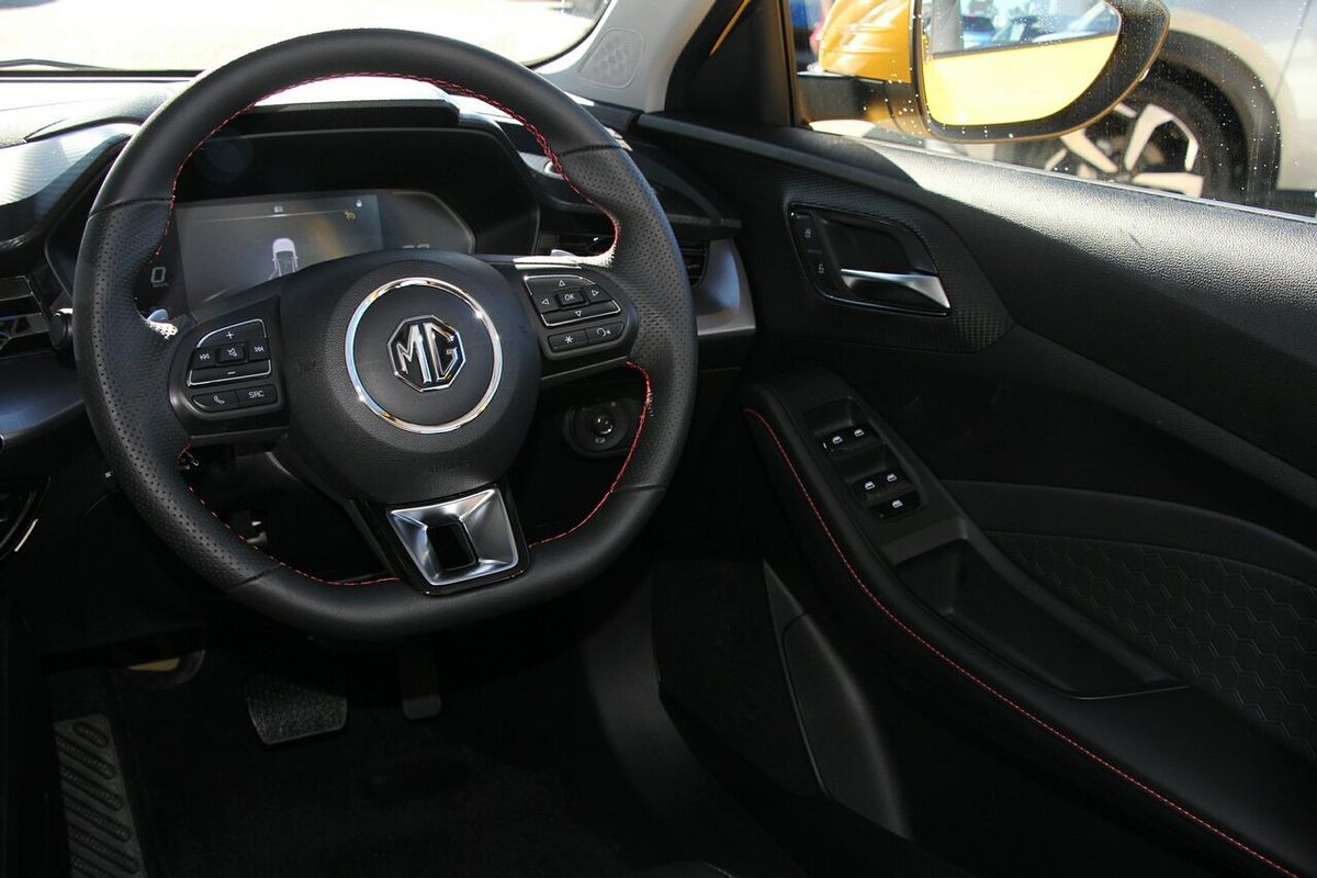 2023 MG MG5 Essence