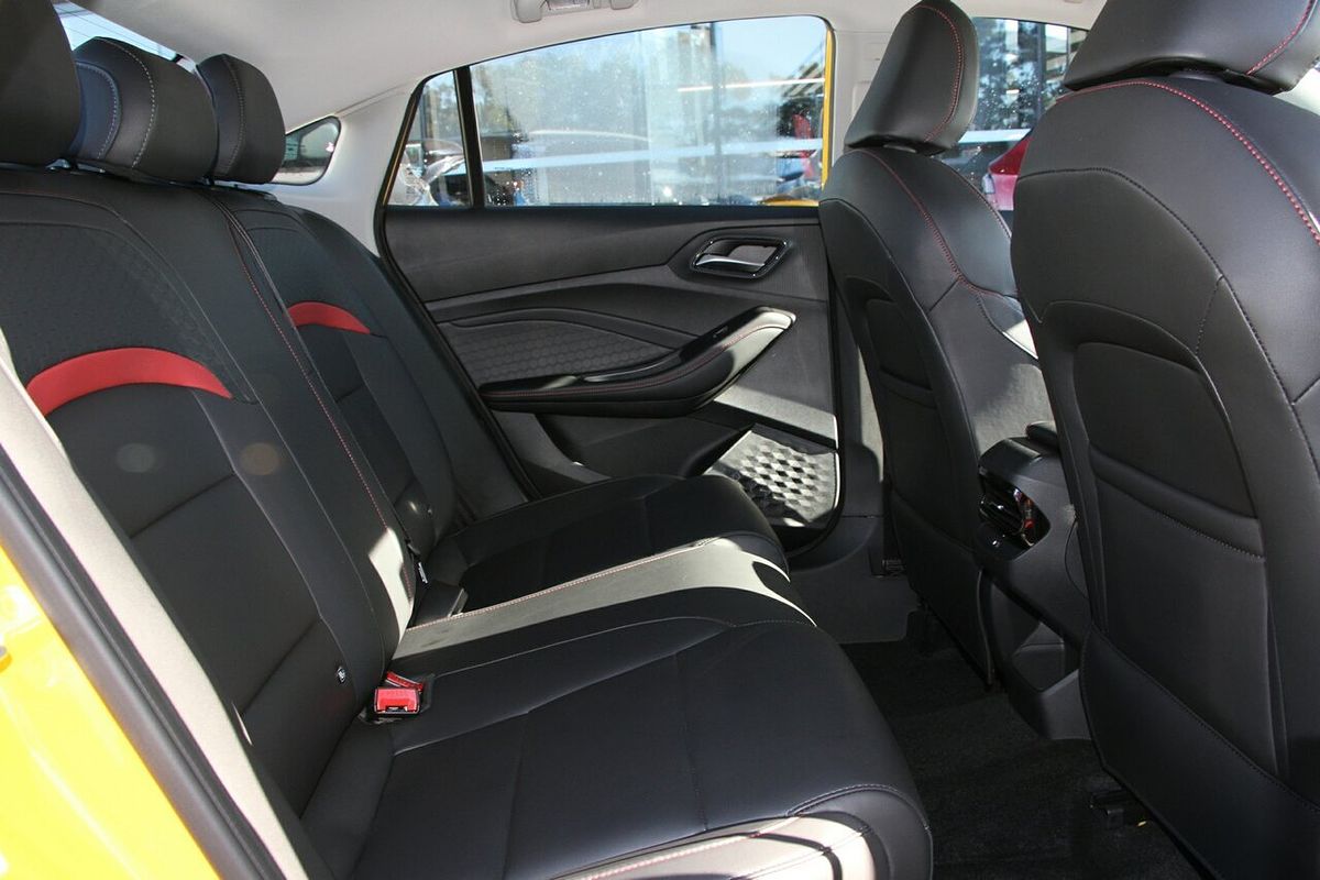 2023 MG MG5 Essence