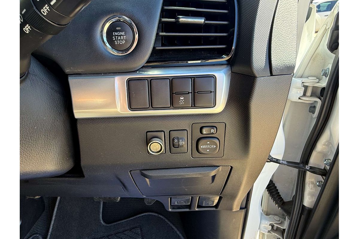 2019 Toyota Tarago GLi GSR50R