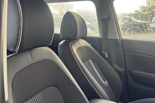 2024 Hyundai Venue Active QX.V5