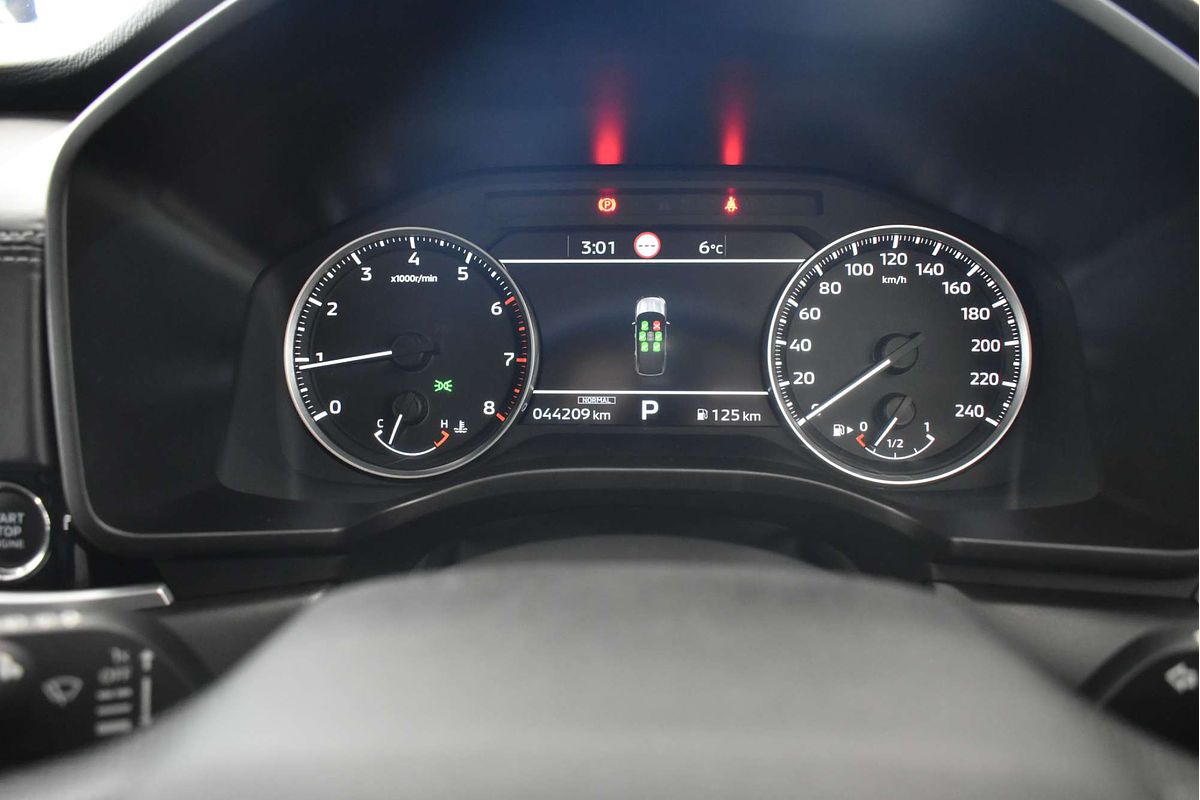 2023 Mitsubishi Outlander ES ZM