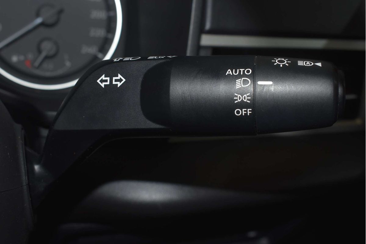 2023 Mitsubishi Outlander ES ZM
