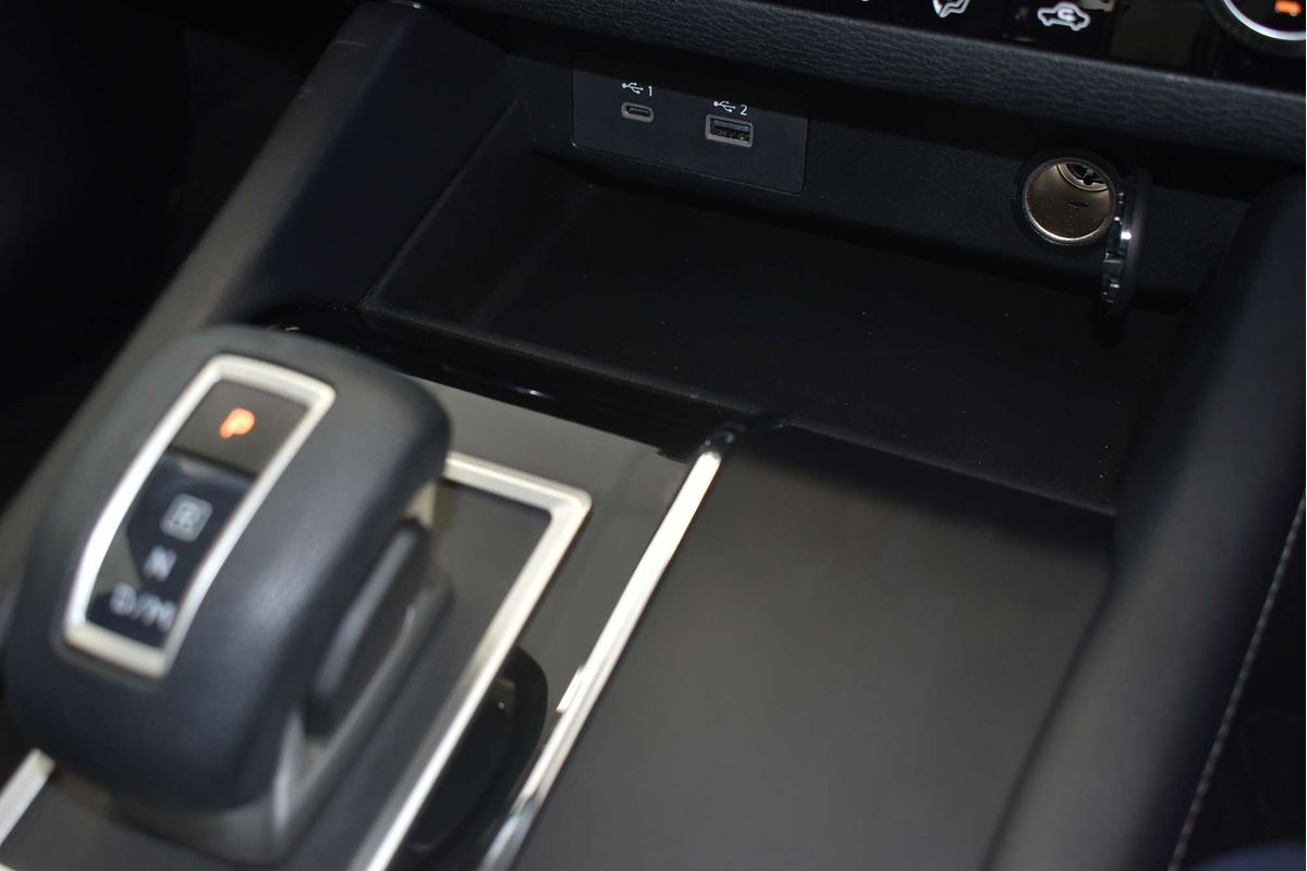 2023 Mitsubishi Outlander ES ZM