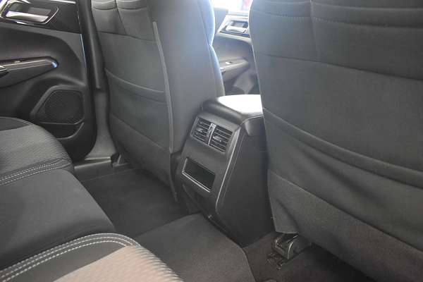 2023 Mitsubishi Outlander ES ZM