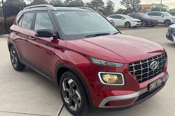 2024 Hyundai Venue Elite QX.V5