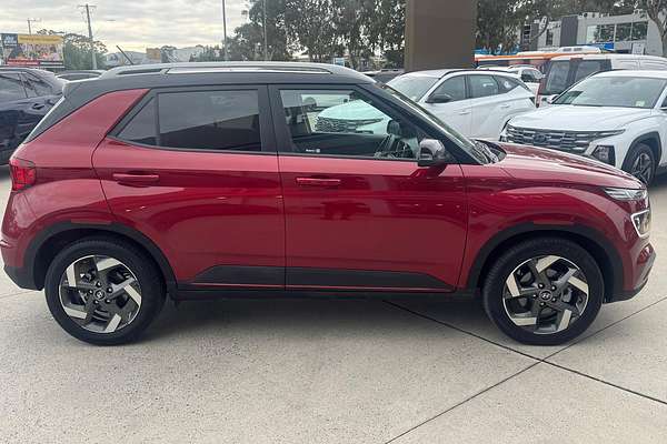 2024 Hyundai Venue Elite QX.V5