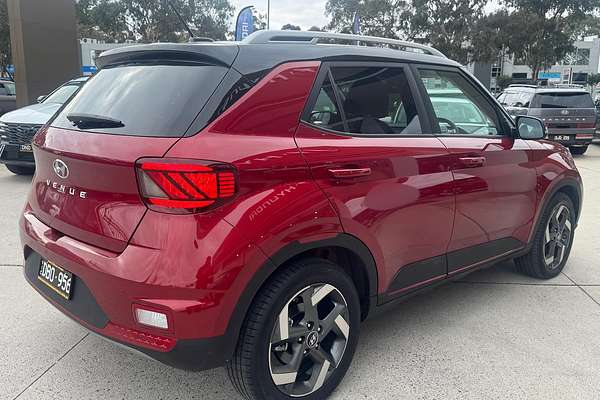 2024 Hyundai Venue Elite QX.V5
