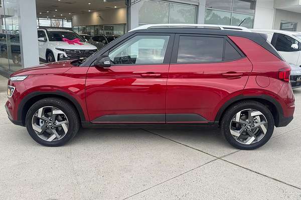 2024 Hyundai Venue Elite QX.V5