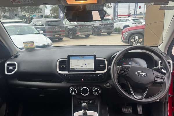 2024 Hyundai Venue Elite QX.V5