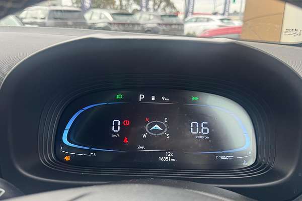 2024 Hyundai Venue Elite QX.V5