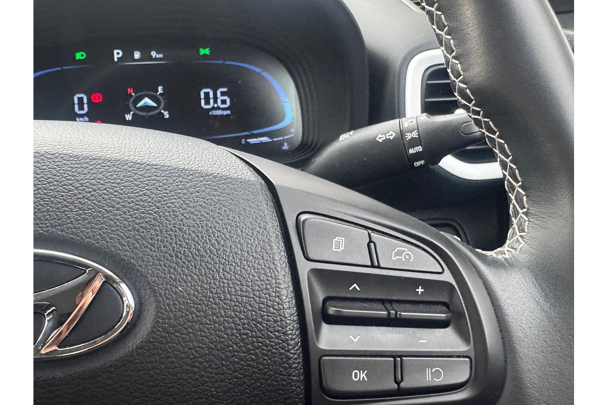 2024 Hyundai Venue Elite QX.V5