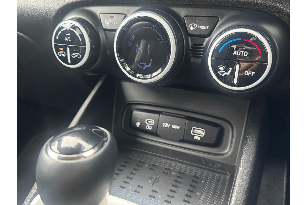 2024 Hyundai Venue Elite QX.V5