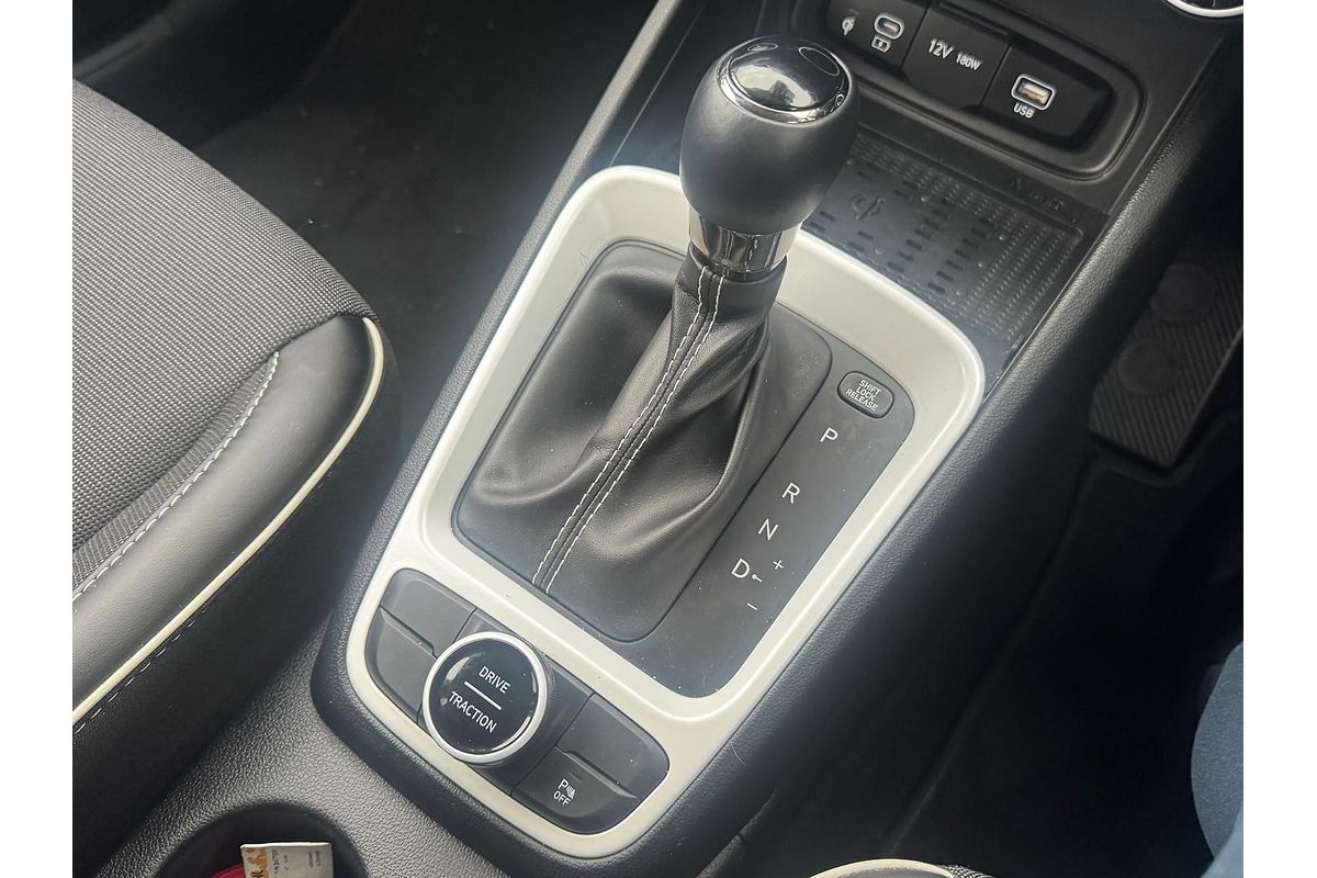 2024 Hyundai Venue Elite QX.V5