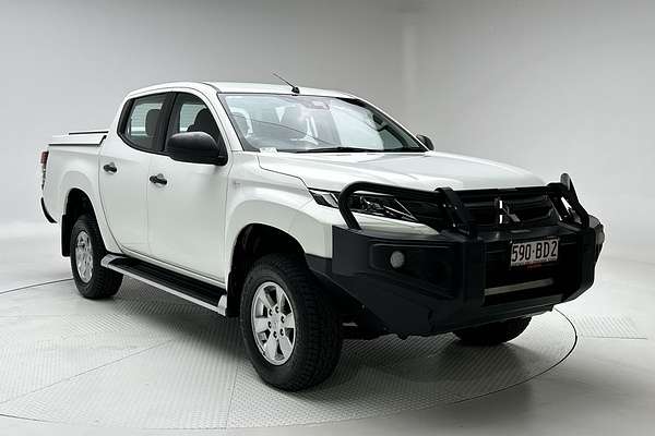 2021 Mitsubishi Triton GLX+ MR 4X4