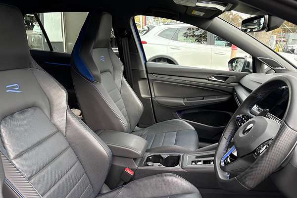 2022 Volkswagen Golf R 8