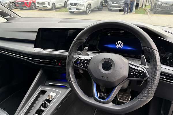 2022 Volkswagen Golf R 8