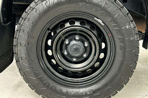 2021 Toyota Hilux SR GUN126R 4X4