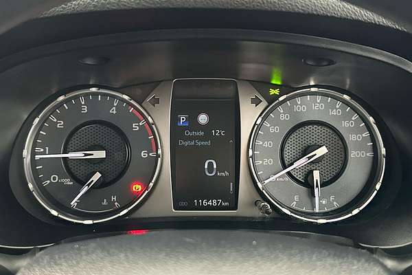 2021 Toyota Hilux SR GUN126R 4X4