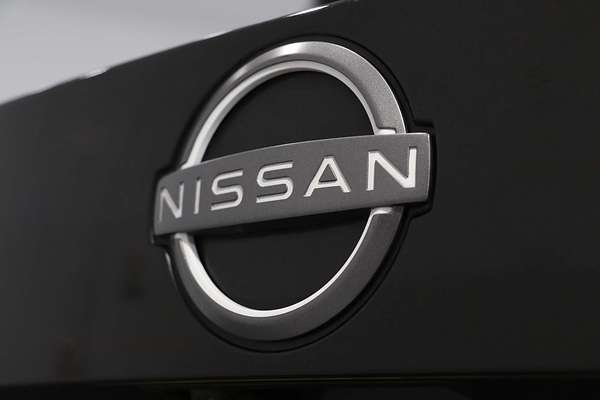 2023 Nissan JUKE ST-L F16