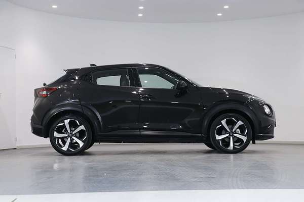 2023 Nissan JUKE ST-L F16
