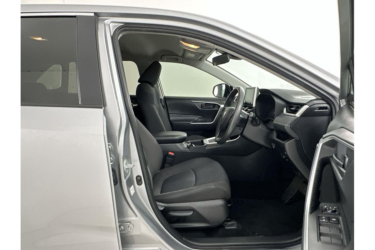 2020 Toyota RAV4 GX AXAH52R
