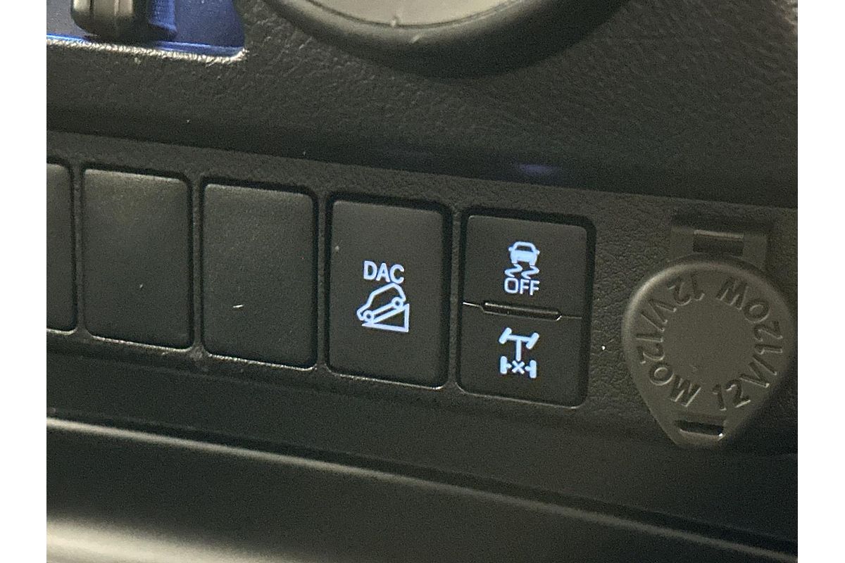 2021 Toyota Hilux SR GUN126R 4X4