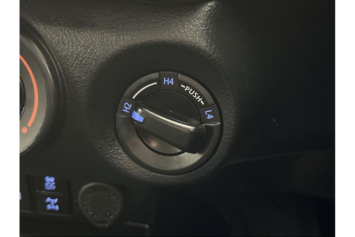 2021 Toyota Hilux SR GUN126R 4X4