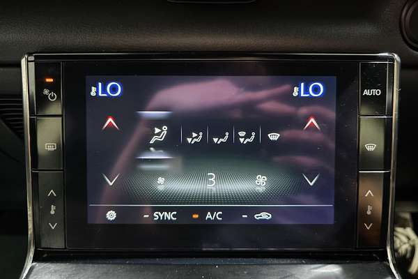 2022 Mazda MX-30 MX-30 G20E TOURING MHEV M30AAW5G