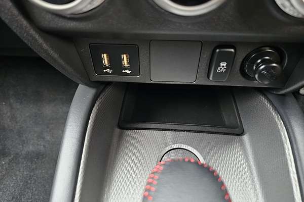 2024 Mitsubishi ASX MR XD