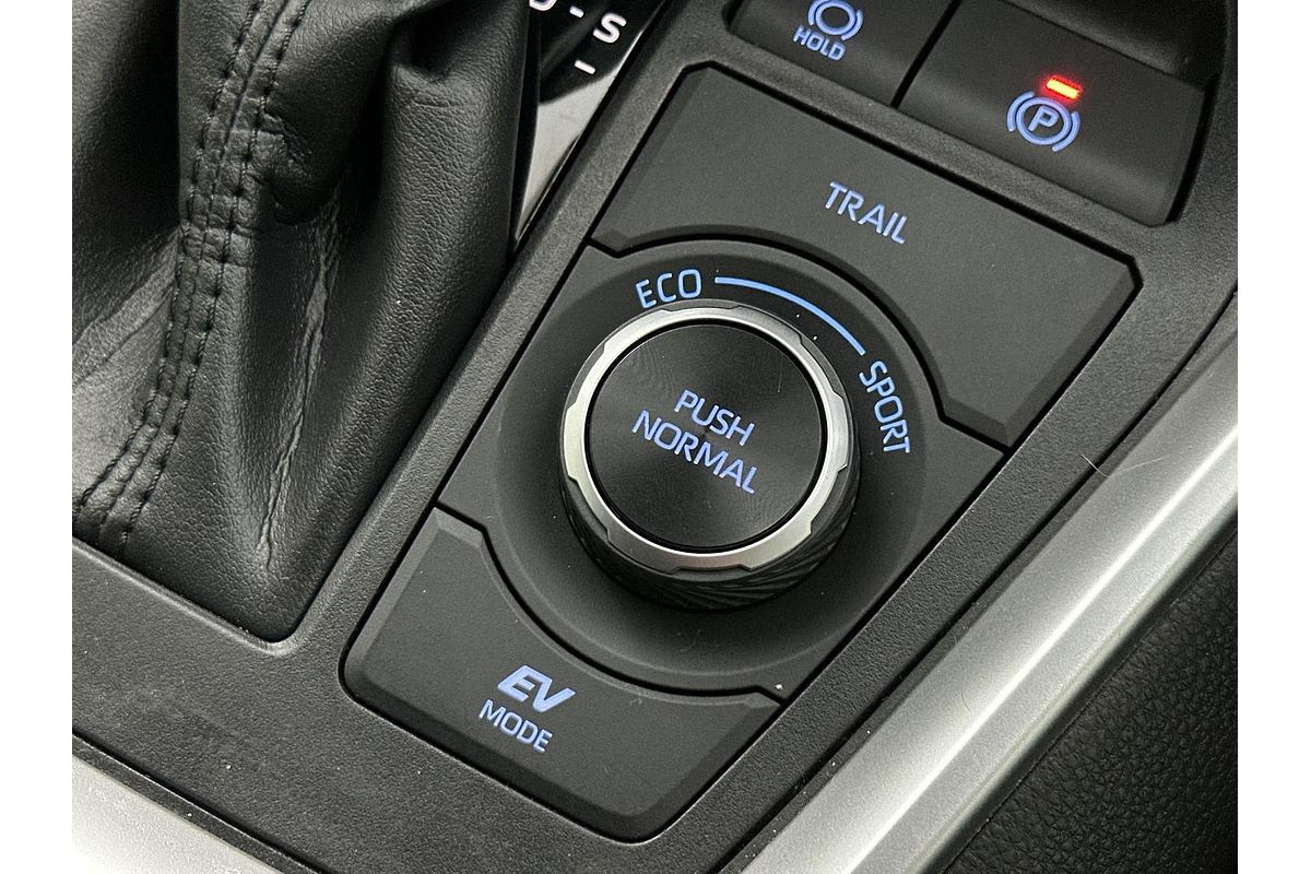 2020 Toyota RAV4 GXL AXAH54R