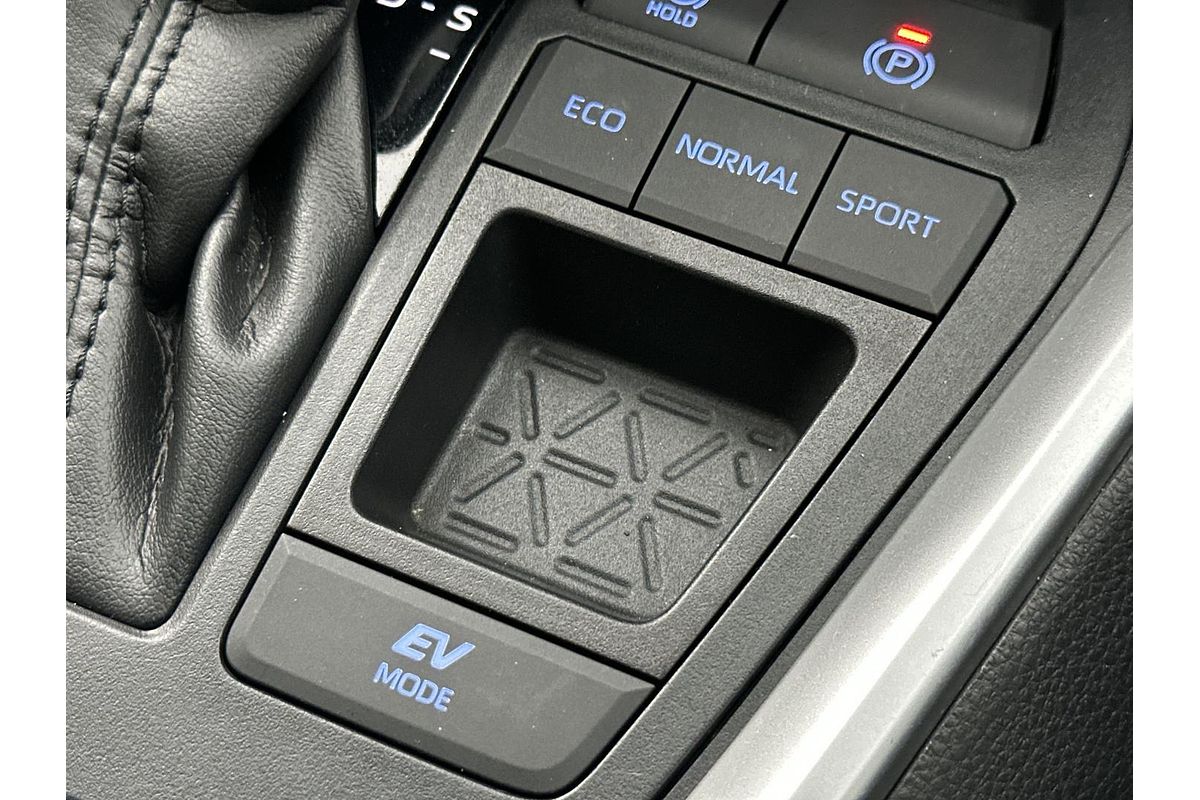 2020 Toyota RAV4 GX AXAH52R