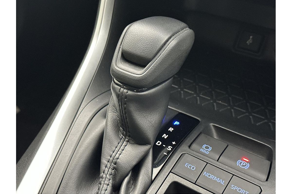 2020 Toyota RAV4 GX AXAH52R