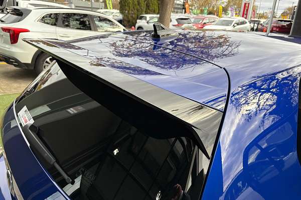 2022 Volkswagen Golf R 8