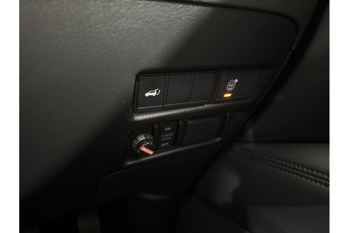 2021 Nissan Patrol Ti-L Y62