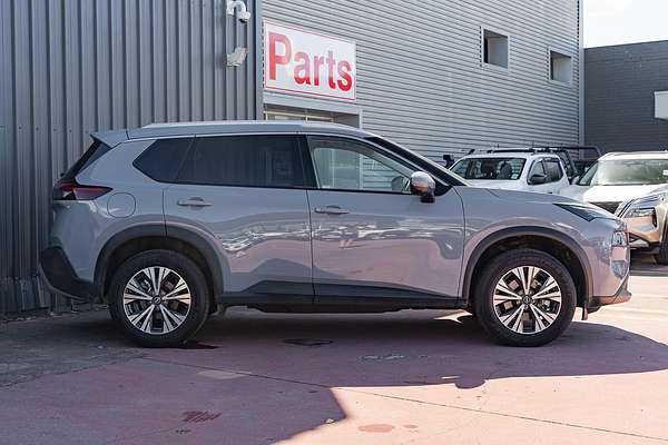 2024 Nissan X-TRAIL ST-L T33